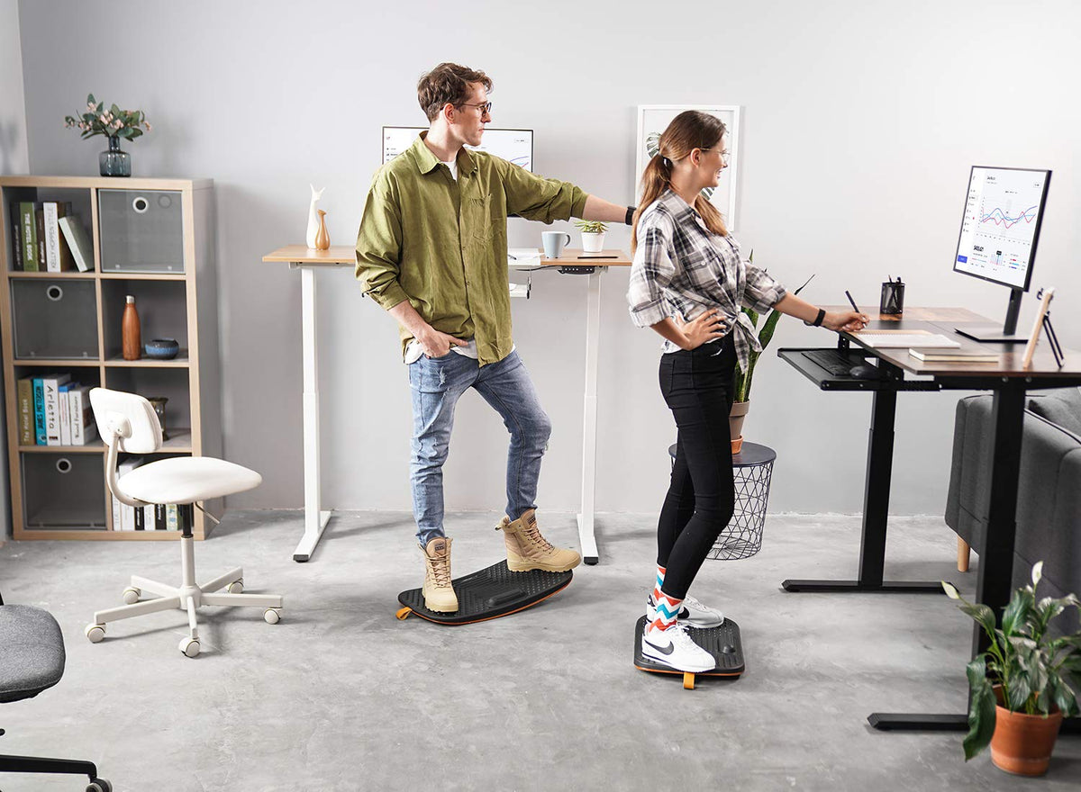 Standing Mat with Support Bar