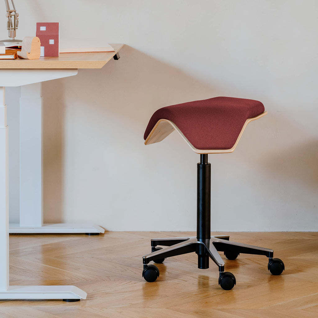 Ergonomic Saddle Chair